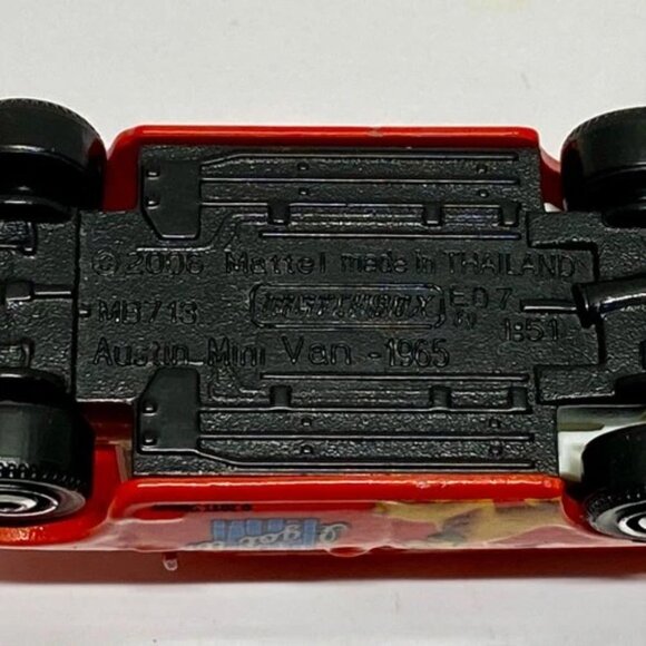 Matchbox 1965 Austin Mini Van Mickey Mouse Pluto Red MBX 1/64 Die-cast 2006 GUC - Picture 7 of 10